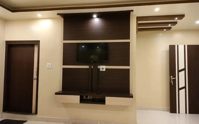 Hotel Binapani Deluxe 1