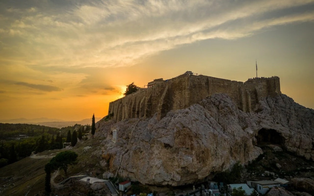 Acropolis Suites
