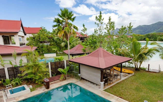 Spas Villas