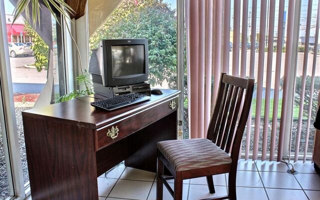 Americas Best Value Inn-Niagara Falls