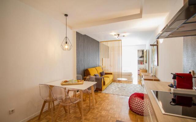 UD Apartments - Atocha Stylish with pool