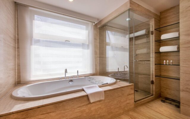CM Plus Service Apartment Shenzhen Taige