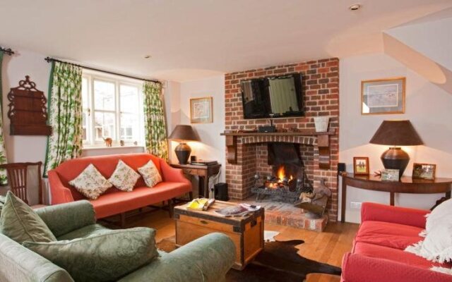 Rookwood Farmhouse