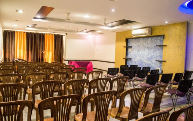 Hotel Ronak Plaza
