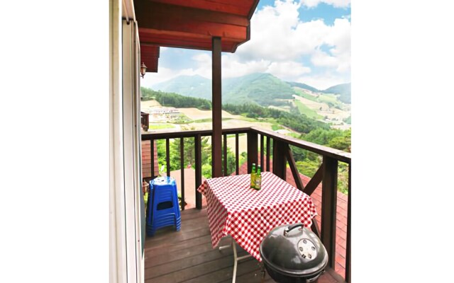 Jeongseon Starry Glow Camping Pension