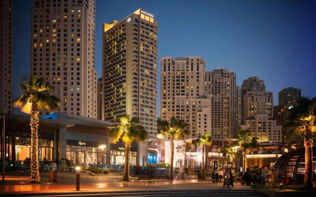 Murjan Suites Waterfront The Walk Jumeirah Beach Residence