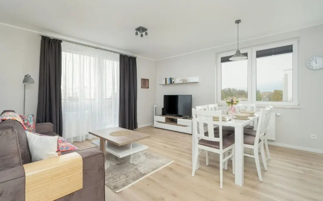 Apartment for 6 in Poznan by Renters