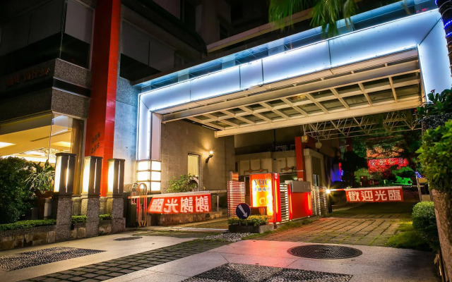 Yung Hwa Chun Hotel