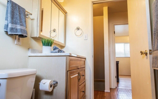 Cozy Richmond Two Bedroom