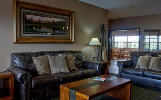 Allington Inn & Suites