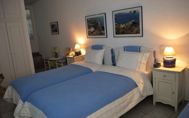 Hotel Anthousa