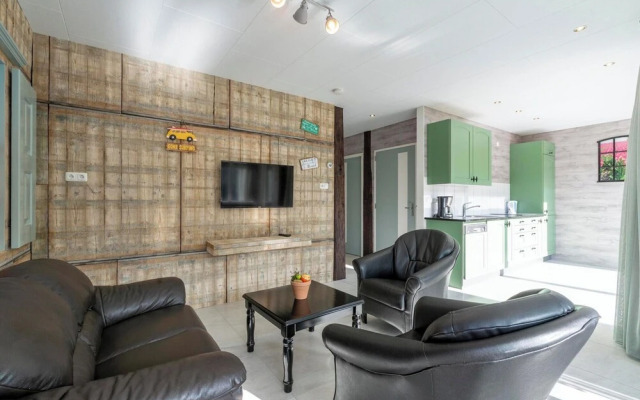 Pleasant Holiday Home With Garden