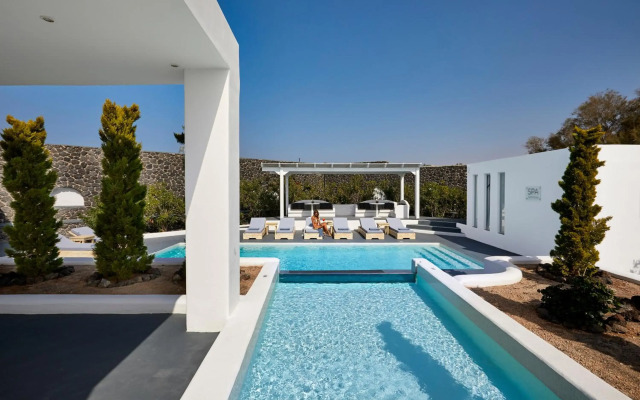 Santorini Princess Presidential Suites