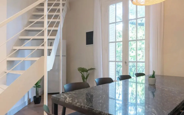 FLIPHAUS Mansion Paz