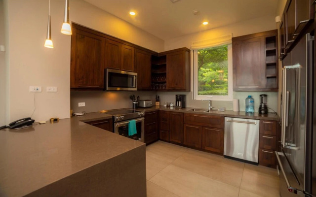 Miramar 1B - 3 bdr - 3 Bath Ocean View