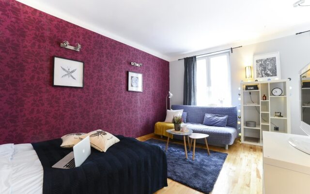 Downtown Colour Studio