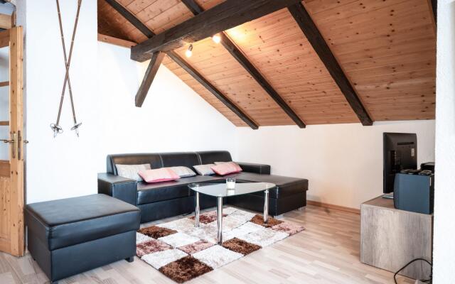 Lake View Lodges - Penthouse
