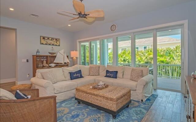 Homes-261 Seabreeze Ct