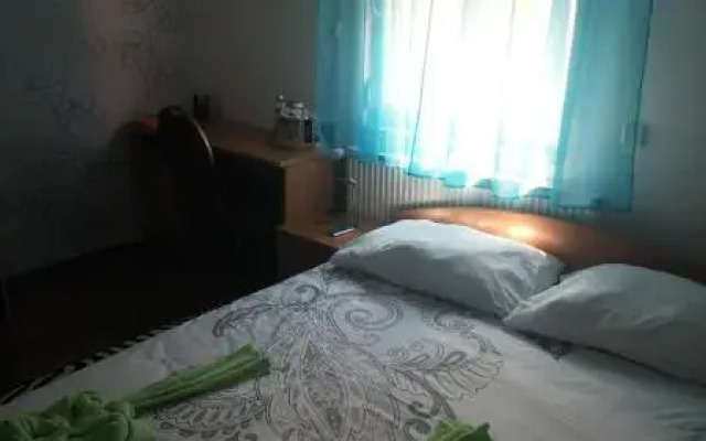 Rooms DU-NA