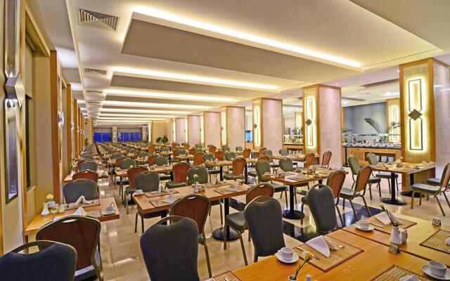 Korumar Deluxe Hotel