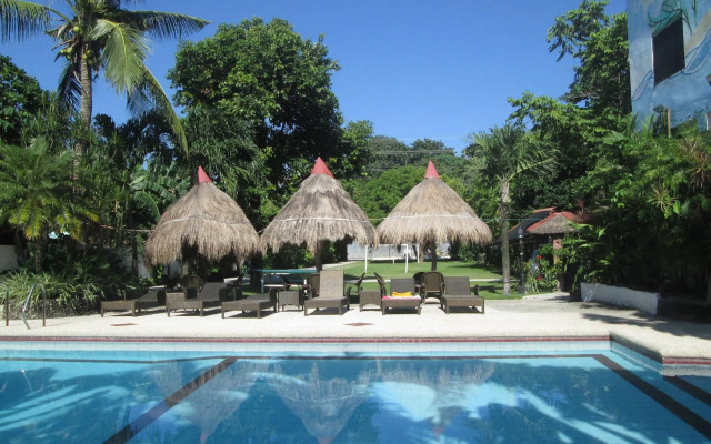 Tonglen Eco Resort
