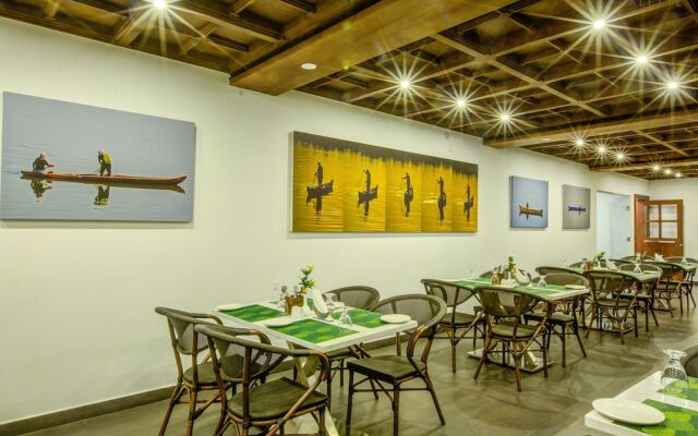 Super OYO Townhouse OAK Edassery's Sealine Villa Stay