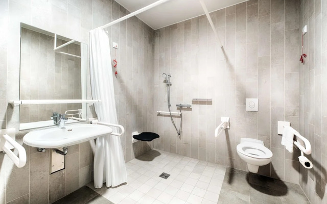 B&B Hotel Stuttgart-Neckarhafen
