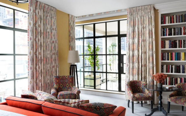 The Whitby Hotel