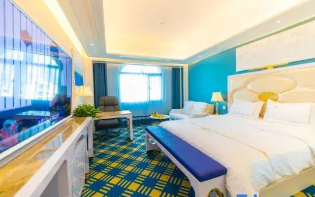 Mangshi Jizhou Hotel (Mangshi Square)