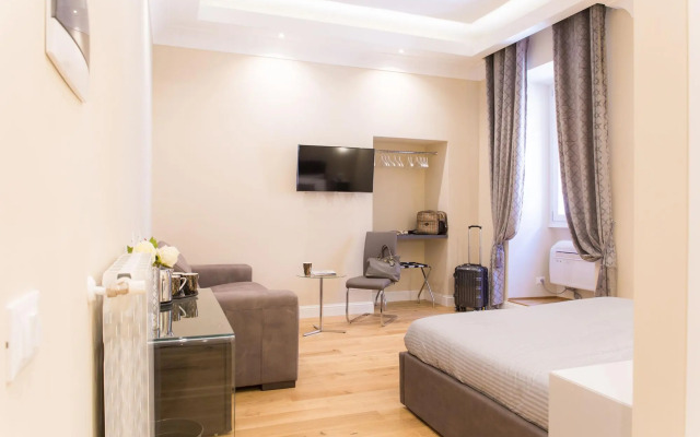 Nazionale Palace Suites