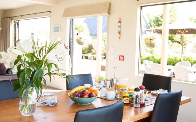 Manuka Lodge B&B