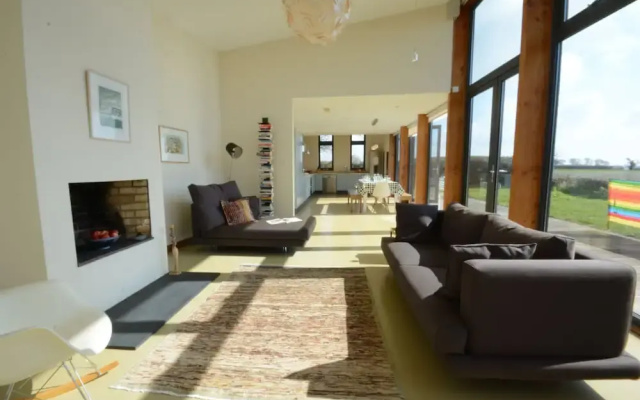 Upper Lodge, Shotley