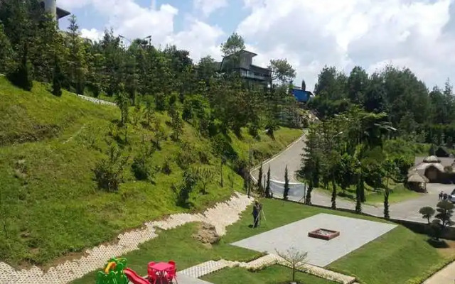 Villa Naisha Lembang