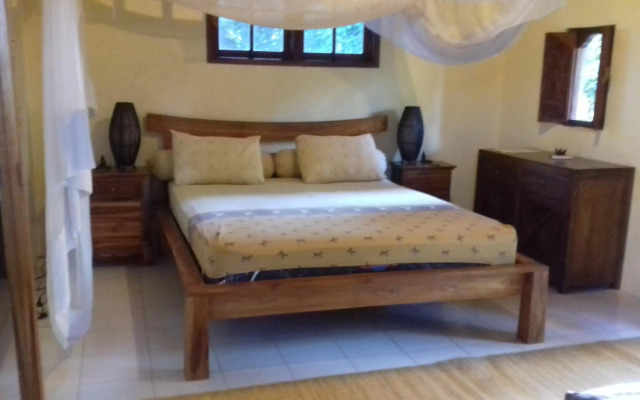 Shalana Homestay- formerly Teka Teki House