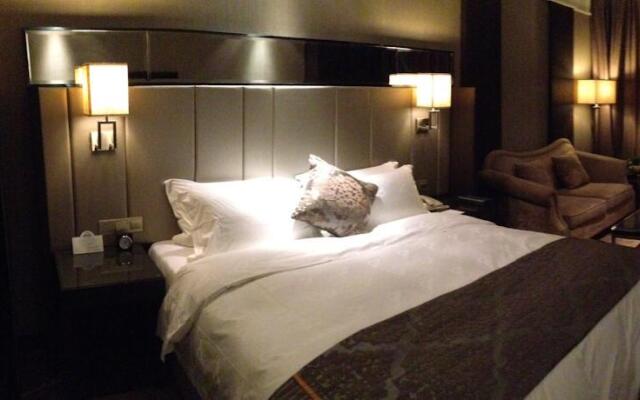 Days Hotel Hualing Wuhan