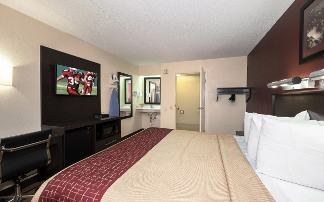 Red Roof Inn Cincinnati East - Beechmont