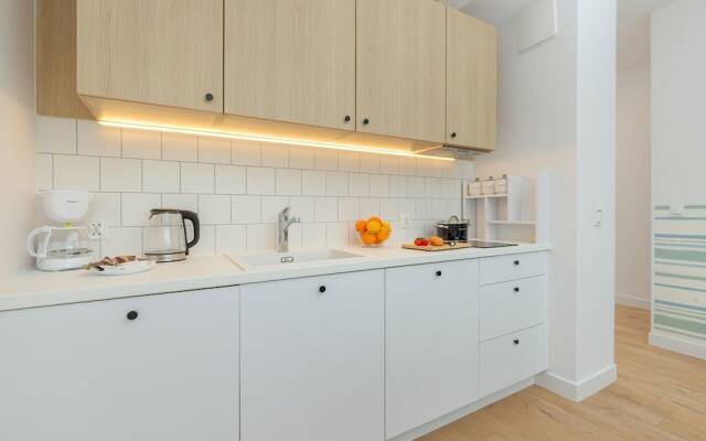 Two-bedroom Accepting Pets by Renters