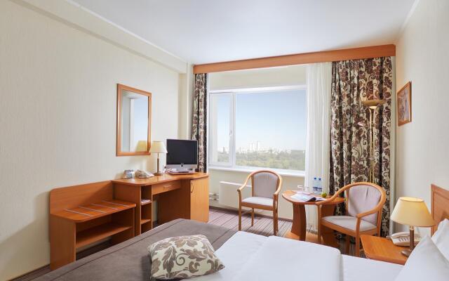 Sigma (Official partner of the Gamma Izmailovo Hotel)