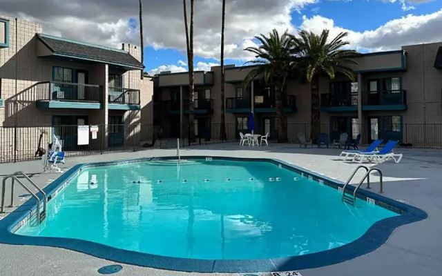 Studio 6 Mesa, AZ – Near Downtown & Sloan Park
