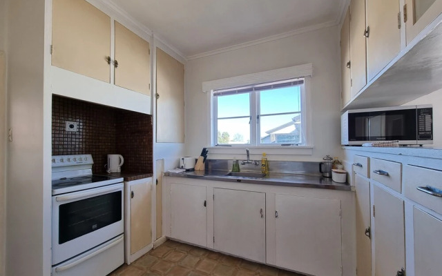 Cozy 3BR - Heat Pump & Wifi & Netflix