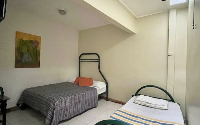 Gaudys Hotel
