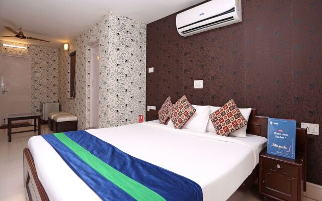 OYO 1126 Hotel Bengal Inn