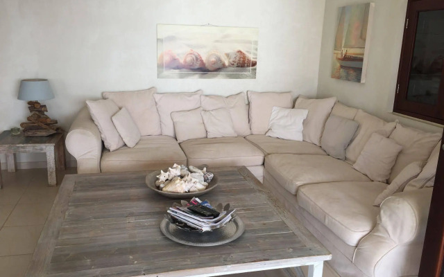 Boulevard Apartments