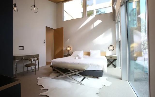 The Moo by The Hakuba Collection