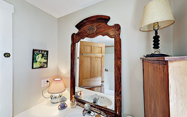 47 South Beach Rd Home