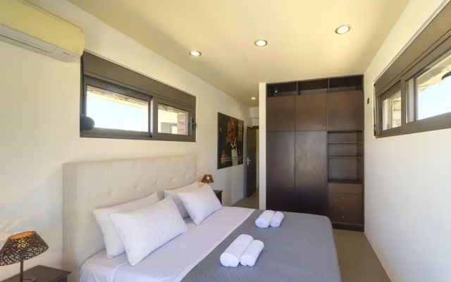 Villa Sfedami With Private Pool and Children Safet