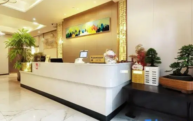 Tianle Qinglü Apartment (Ningbo South Business District Luomeng Universal Park)