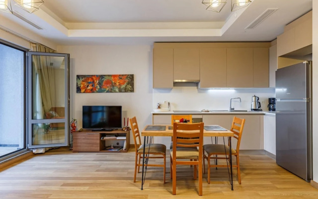 Modern Studio Flat With City View in Sariyer