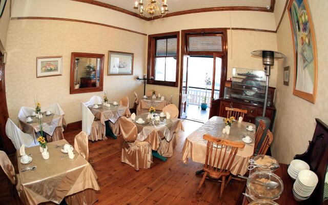 Central Hotel Guest House
