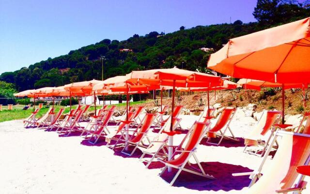 Hotel Cala di Mola
